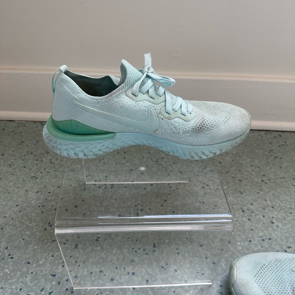 Nike Epic React Flyknit 2 Women's Running Shoe (Teal Tint) - Picture 5 of 8
